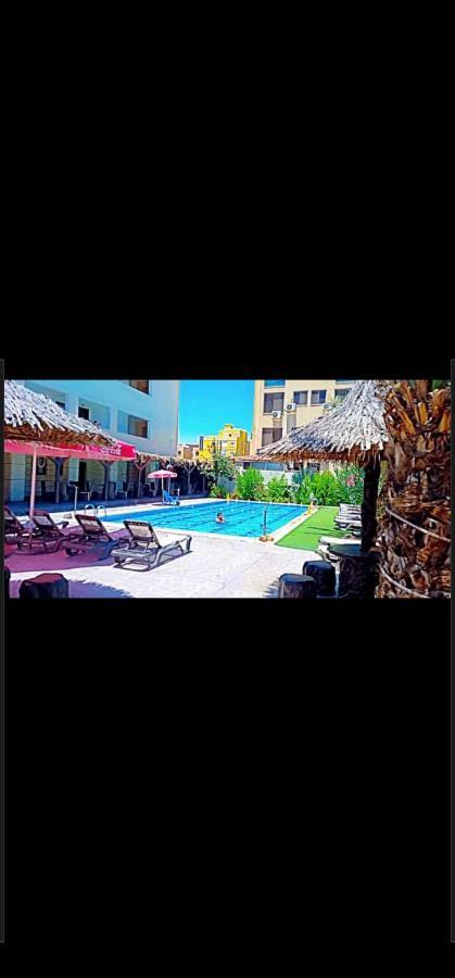 Aparthotel Dead Sea Lafamilia Albadwan à Sweimeh Extérieur photo