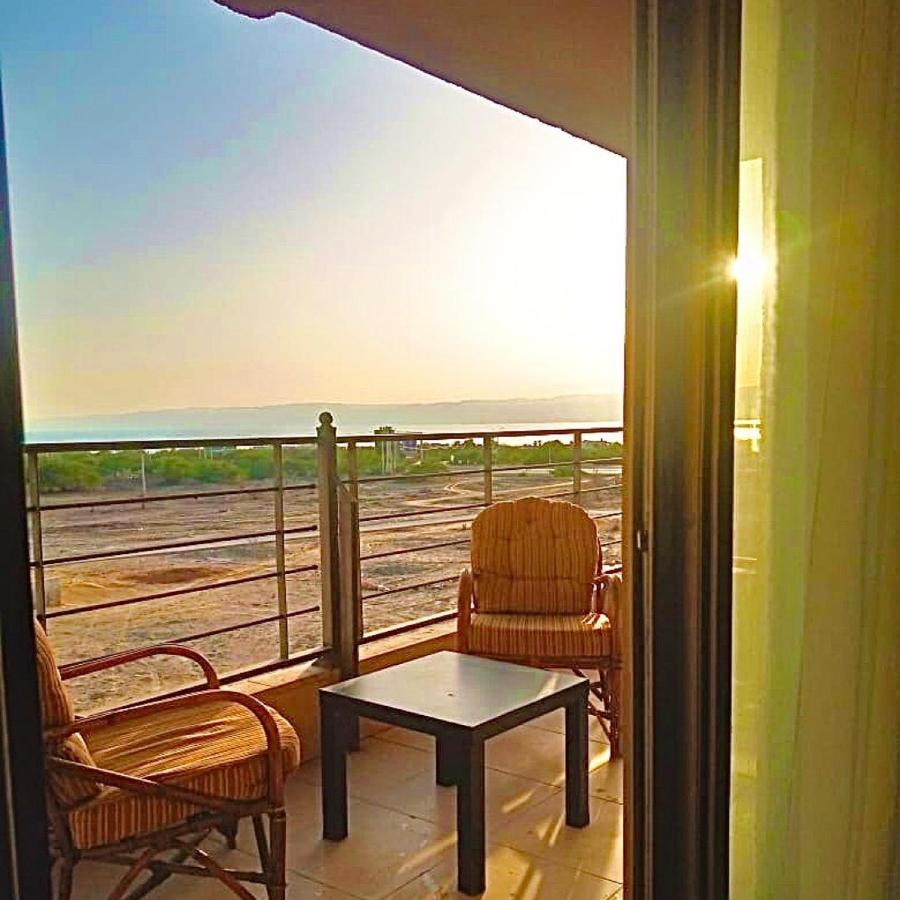 Aparthotel Dead Sea Lafamilia Albadwan à Sweimeh Extérieur photo