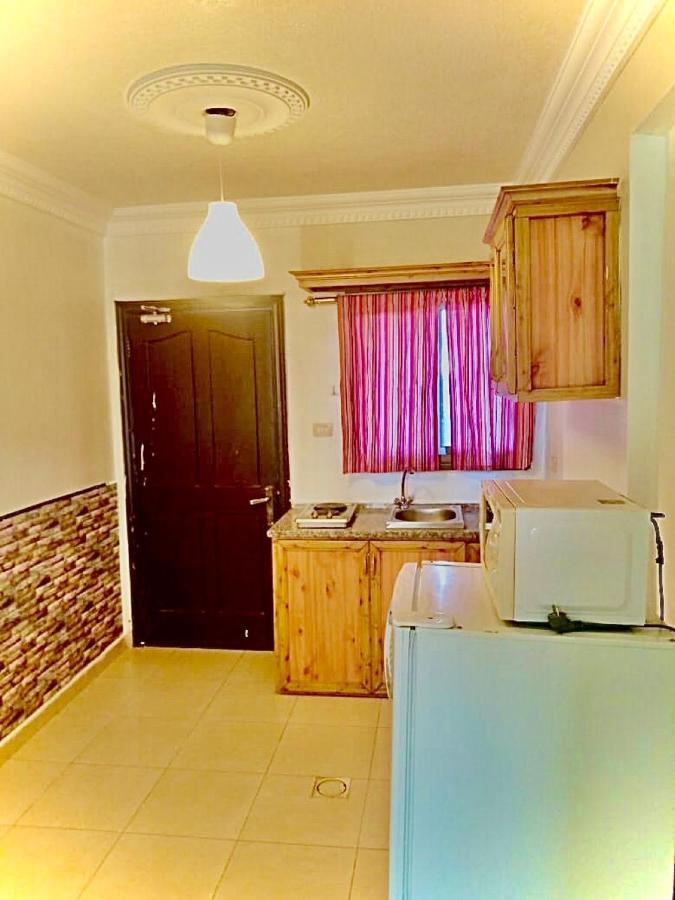 Aparthotel Dead Sea Lafamilia Albadwan à Sweimeh Extérieur photo