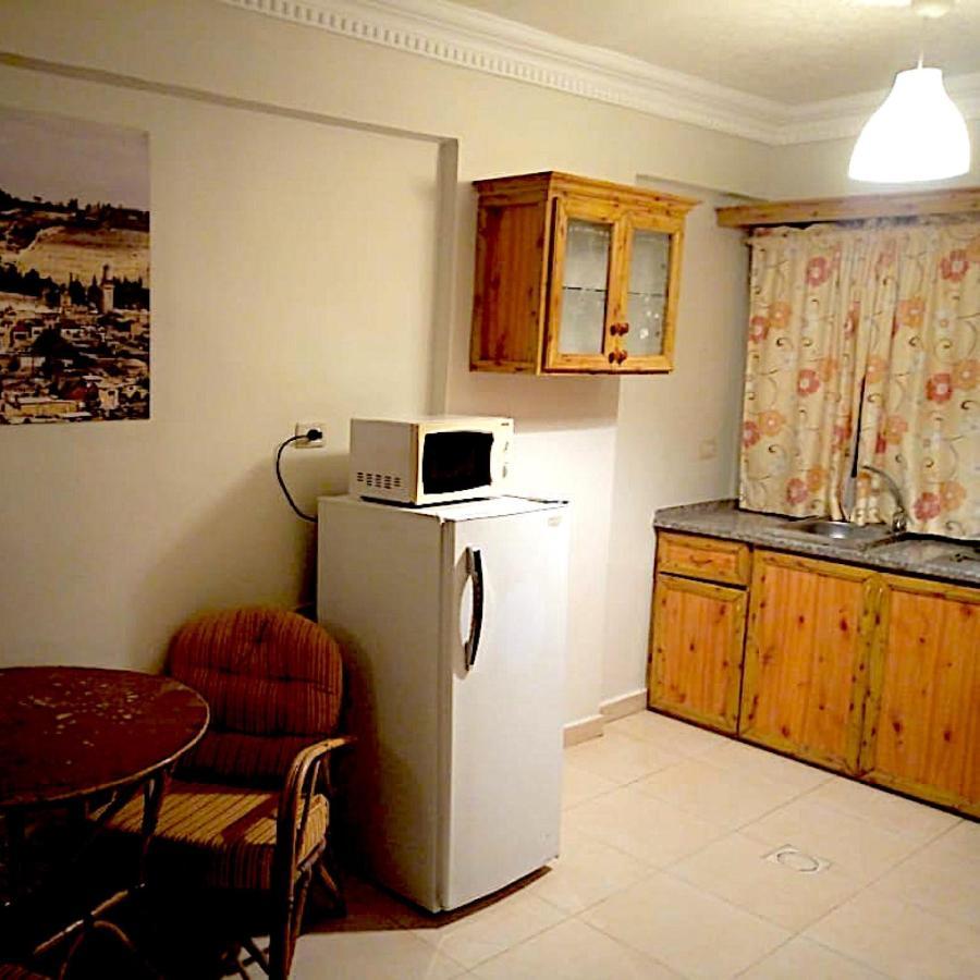 Aparthotel Dead Sea Lafamilia Albadwan à Sweimeh Extérieur photo