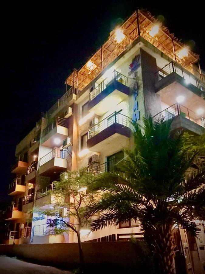 Aparthotel Dead Sea Lafamilia Albadwan à Sweimeh Extérieur photo