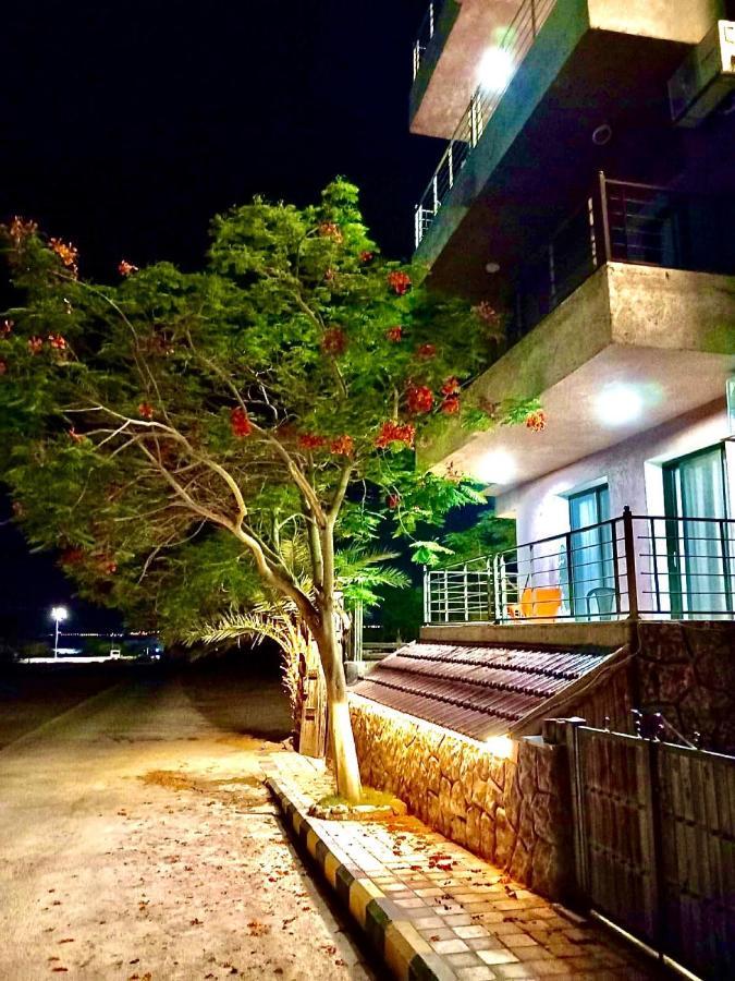 Aparthotel Dead Sea Lafamilia Albadwan à Sweimeh Extérieur photo